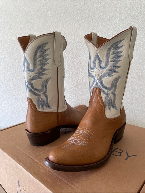 Miron Crosby Shoes - Miron Crosby Samantha Boot in Crème